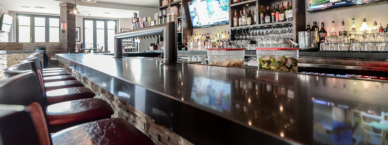 Raising the Bar: 5 Ways to Elevate Basement Bar