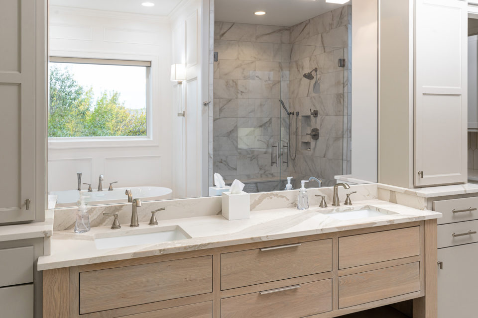 Masterbath his and her sinks with quartz countertop