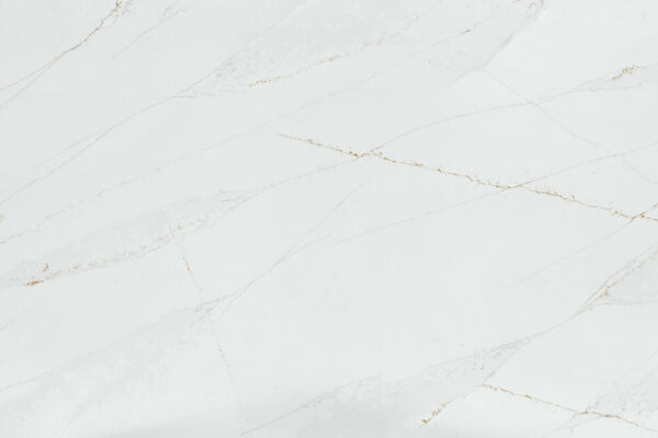 Ethereal Glow – Quartz